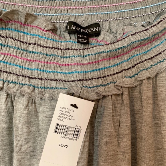 Off the shoulder grey shirt - Picture 3 of 3